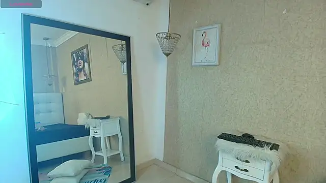 Miladiosa online show from November 26, 12:06 pm