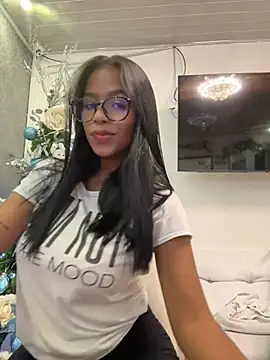 IsaGodess online show from November 14, 10:07 pm