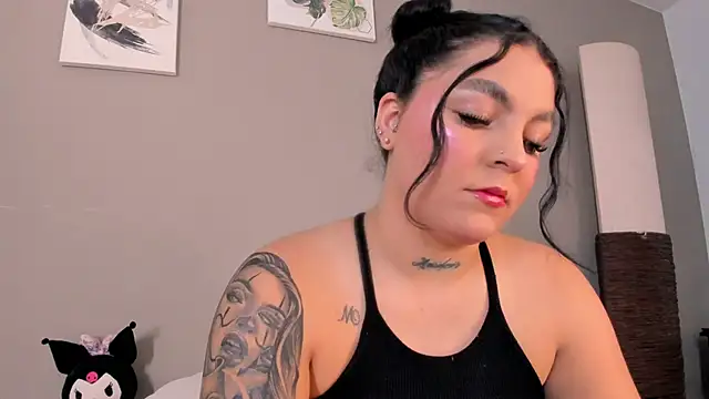 Snapshot of melody_blossom_ chatting on September 11, 8:31 pm melody blossom  online show from September 11, 8:31 pm