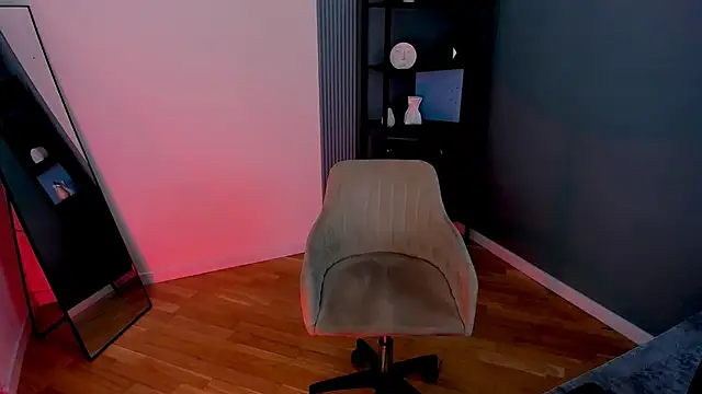 Snapshot of JaneByrd chatting on March 29, 2:28 pm JaneByrd online show from March 29, 2:28 pm