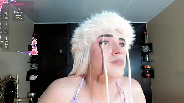 Kimberly Vazquez online show from October 18, 2:47 am