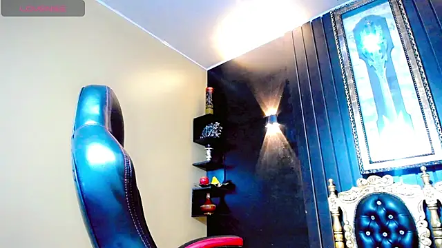 Kimberly Vazquez online show from December 17, 3:23 am