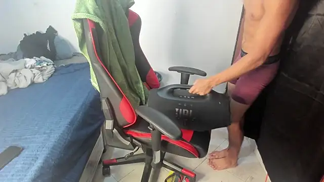 JuanchiT66 online show from March 29, 1:05 am