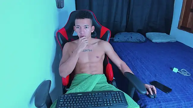 JuanchiT66 online show from July 5, 2:40 am