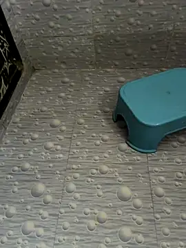 Snapshot of NoddingScorpion chatting on October 8, 4:10 am NoddingScorpion online show from October 8, 4:10 am