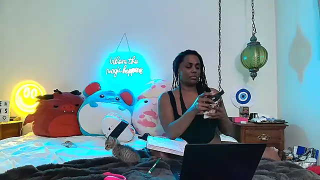 GigiMcFee online show from September 12, 4:34 am
