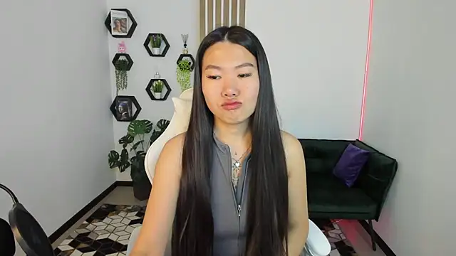 Snapshot of LunaPurrr chatting on September 22, 10:56 pm LunaPurrr online show from September 22, 10:56 pm