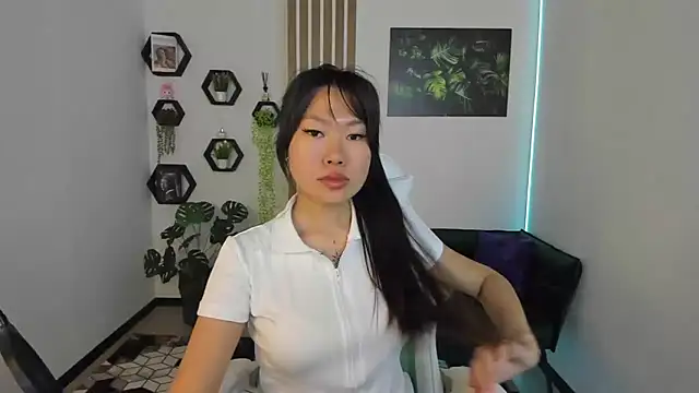 Snapshot of LunaPurrr chatting on September 29, 11:20 pm LunaPurrr online show from September 29, 11:20 pm