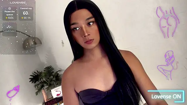 Snapshot of TrinityFucksYou chatting on September 29, 4:23 pm TrinityFucksYou online show from September 29, 4:23 pm