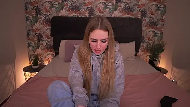 GabriellaJass online show from January 18, 9:29 pm