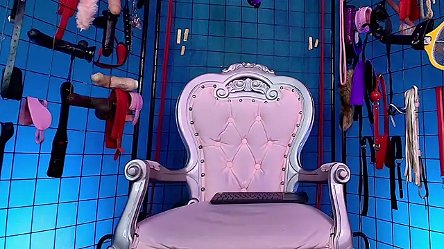 MrEbonybdsm online show from February 24, 3:37 am