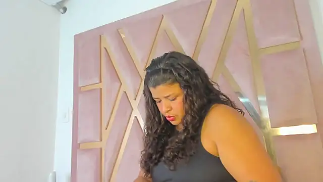 luzenaasm online show from October 28, 4:49 am