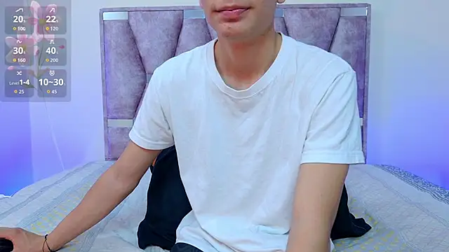 lana and liam  online show from October 3, 10:23 am