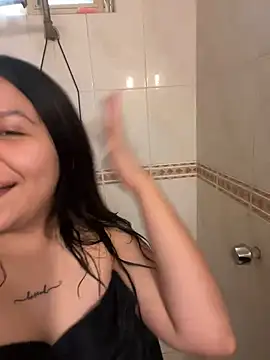 Snapshot of PatryO99 chatting on October 18, 9:48 pm PatryO99 online show from October 18, 9:48 pm