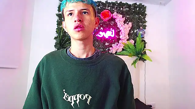 iam lukas   online show from October 14, 3:07 am