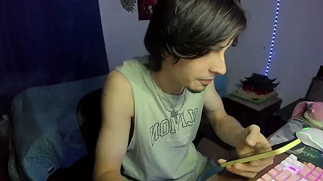 golden ryyan online show from April 27, 2:09 am