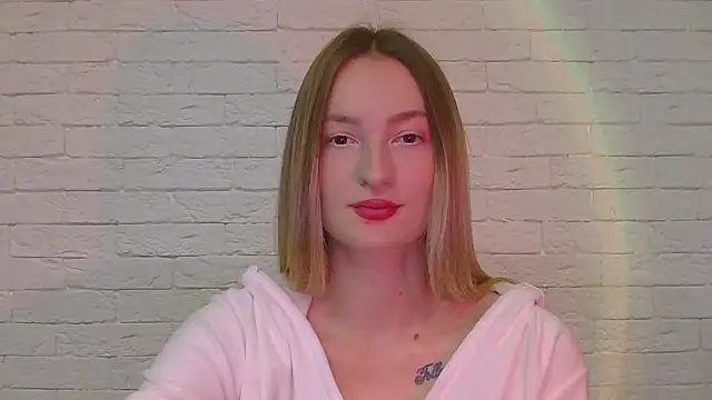 Snapshot of Alice_Sweet_01 chatting on November 28, 2:42 pm Alice Sweet 01 online show from November 28, 2:42 pm