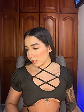 KaditaNavarro online show from March 23, 8:35 pm