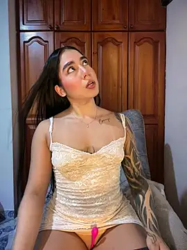 KaditaNavarro online show from June 2, 11:07 pm