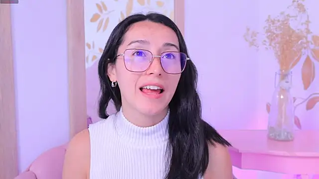 Ginevra esposito online show from September 25, 12:42 pm