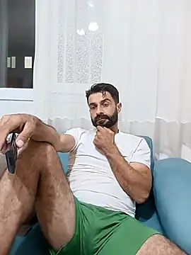 Snapshot of alex10alexx chatting on October 4, 5:00 pm alex10alexx online show from October 4, 5:00 pm