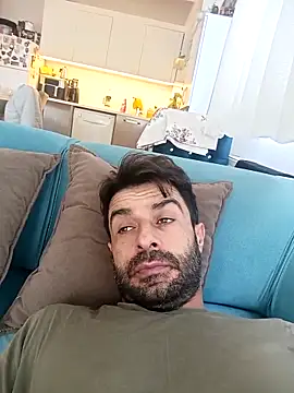 Snapshot of alex10alexx chatting on October 20, 8:26 am alex10alexx online show from October 20, 8:26 am