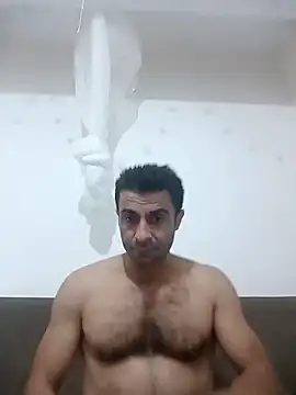 Snapshot of alex10alexx chatting on October 31, 9:49 pm alex10alexx online show from October 31, 9:49 pm