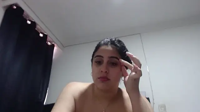 Snapshot of Electraweb_09 chatting on October 27, 9:08 pm Electraweb 09 online show from October 27, 9:08 pm