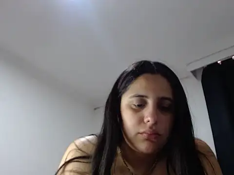 Snapshot of Electraweb_09 chatting on November 11, 7:47 pm Electraweb 09 online show from November 11, 7:47 pm