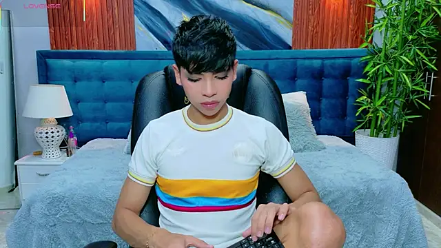 dilan 911 online show from June 13, 6:50 pm