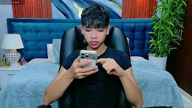 dilan 911 online show from June 15, 7:27 pm