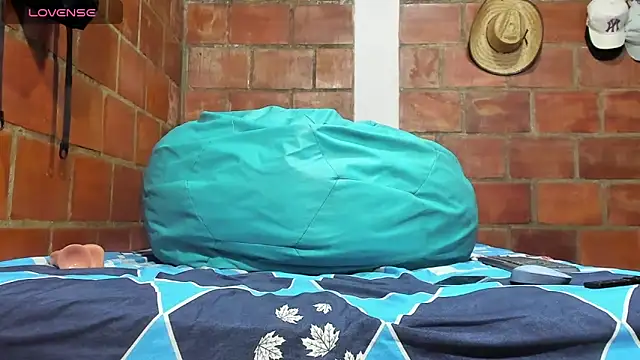 Luck Andrew online show from February 9, 2:32 pm