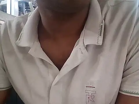 Snapshot of kamal00073 chatting on March 28, 5:18 am kamal00073 online show from March 28, 5:18 am