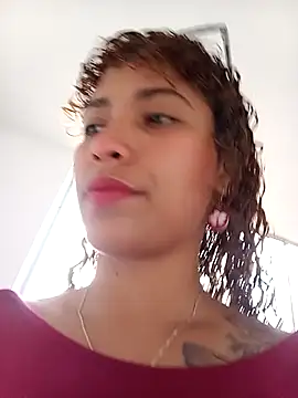 Snapshot of Vikyvoyeur chatting on November 30, 8:02 pm Vikyvoyeur online show from November 30, 8:02 pm