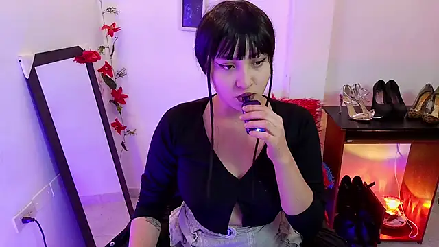 celine forger online show from September 12, 12:38 pm