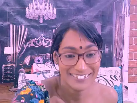 Snapshot of IndianRebel4u2Luv chatting on July 14, 10:21 am IndianRebel4u2Luv online show from July 14, 10:21 am