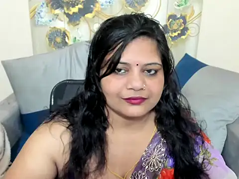 Snapshot of misssoniya3 chatting on July 19, 4:05 am misssoniya3 online show from July 19, 4:05 am