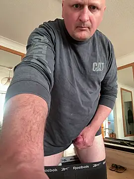 Attila120 online show from April 21, 5:58 am