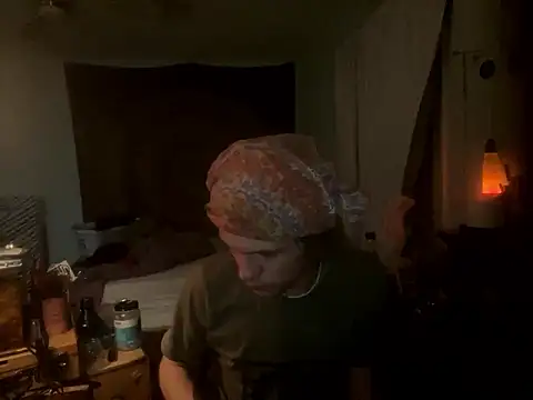 Snapshot of XanderOzzz chatting on September 10, 8:14 am XanderOzzz online show from September 10, 8:14 am