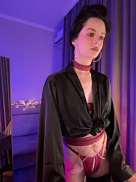 Snapshot of bigJuicyPussy chatting on February 27, 1:22 pm bigJuicyPussy online show from February 27, 1:22 pm