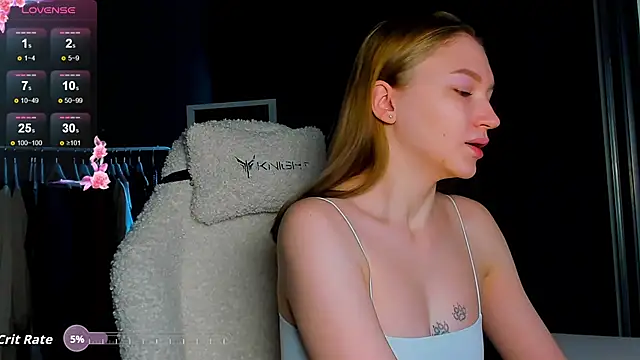 Snapshot of Ammi_bliss chatting on November 1, 4:03 am Ammi bliss online show from November 1, 4:03 am