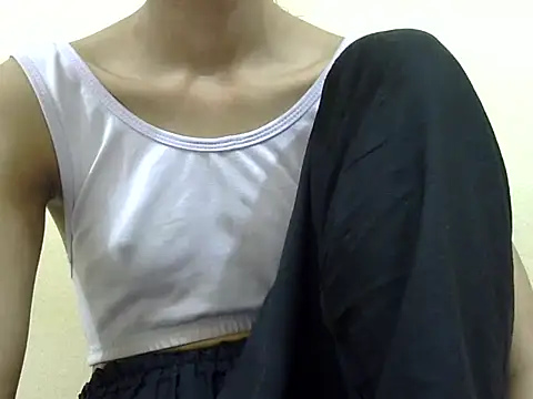 smallcuute online show from January 14, 6:19 am