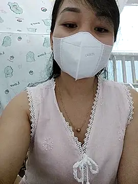 Laurie369 online show from September 8, 3:55 pm