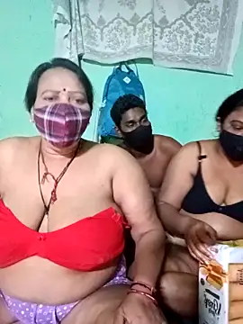 LoveOnStream online show from March 8, 12:31 pm