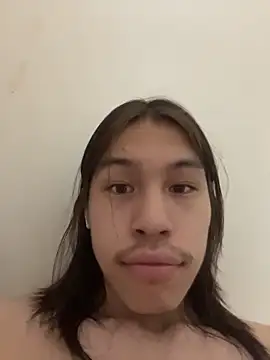 heytherepeoples717 online show from December 18, 2:45 pm