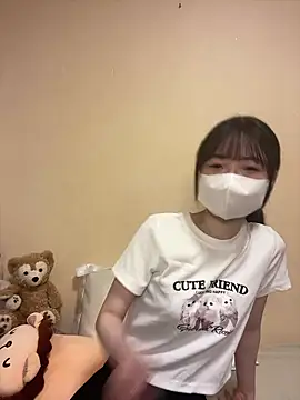Snapshot of risa909 chatting on July 17, 11:42 pm risa909 online show from July 17, 11:42 pm