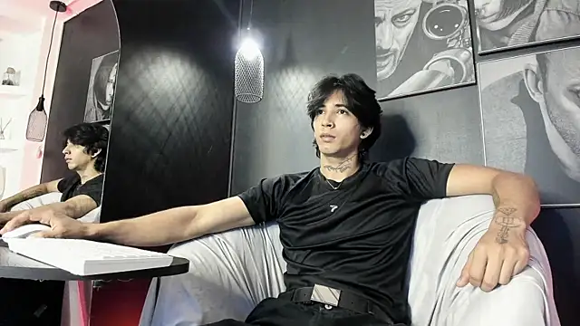 jett savage online show from October 6, 1:41 pm