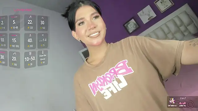 Snapshot of Camila-Hott1 chatting on September 8, 6:40 pm Camila-Hott1 online show from September 8, 6:40 pm