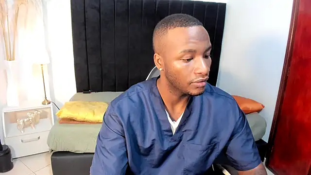 chrstian lewis1 online show from November 11, 10:37 am