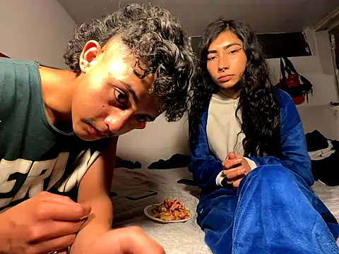 Snapshot of keith_russo chatting on December 13, 11:32 pm keith russo online show from December 13, 11:32 pm